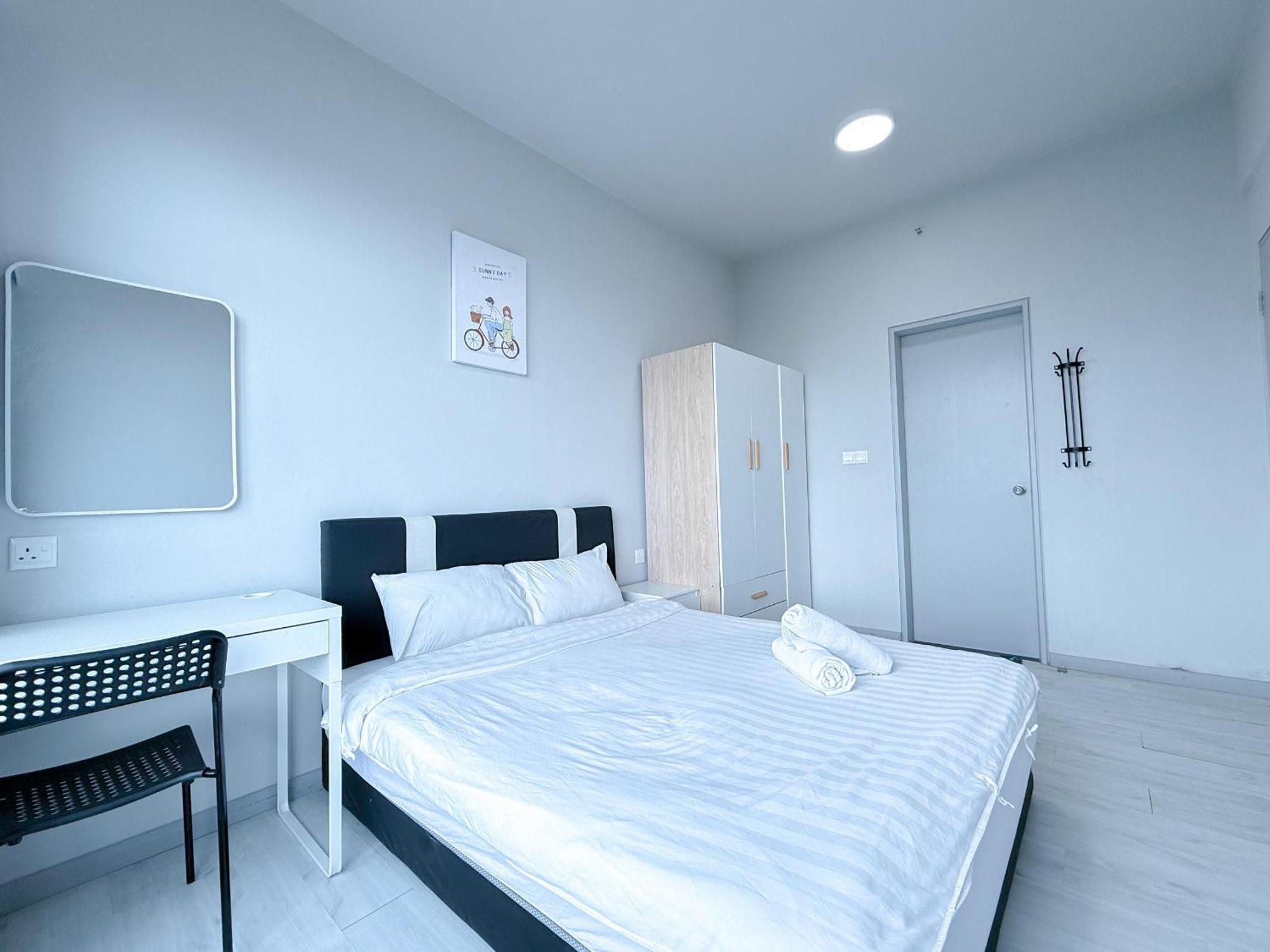 Vv Homestay Jesselton Quay Surla Sabah Mall Kk 亚庇贵赴行馆 Kota Kinabalu Esterno foto