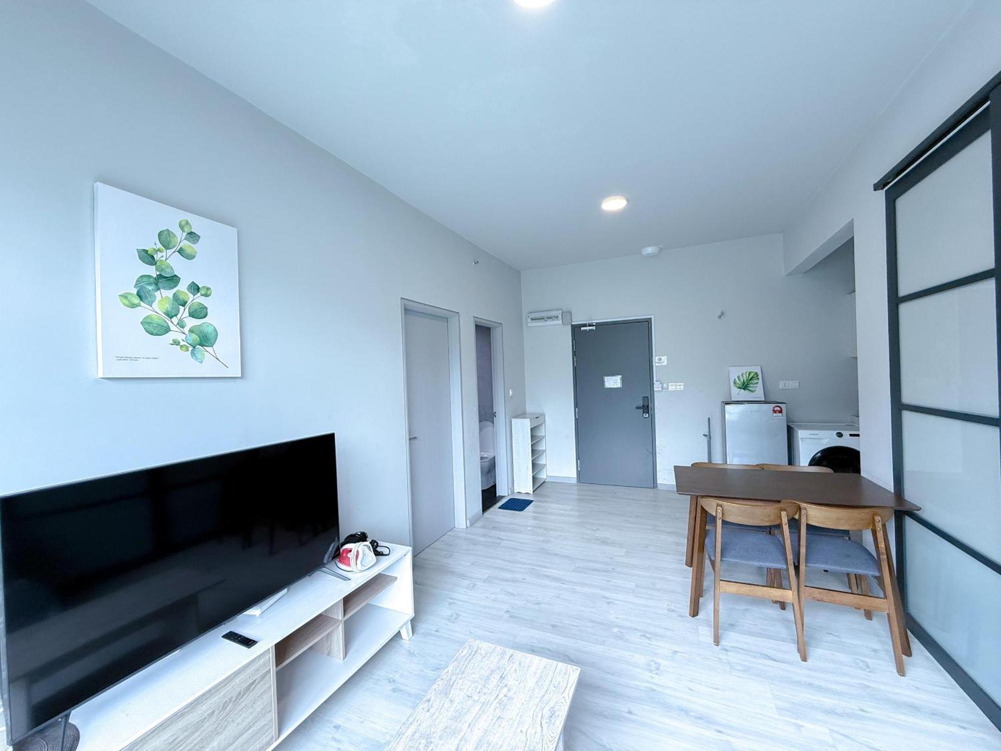 Vv Homestay Jesselton Quay Surla Sabah Mall Kk 亚庇贵赴行馆 Kota Kinabalu Esterno foto
