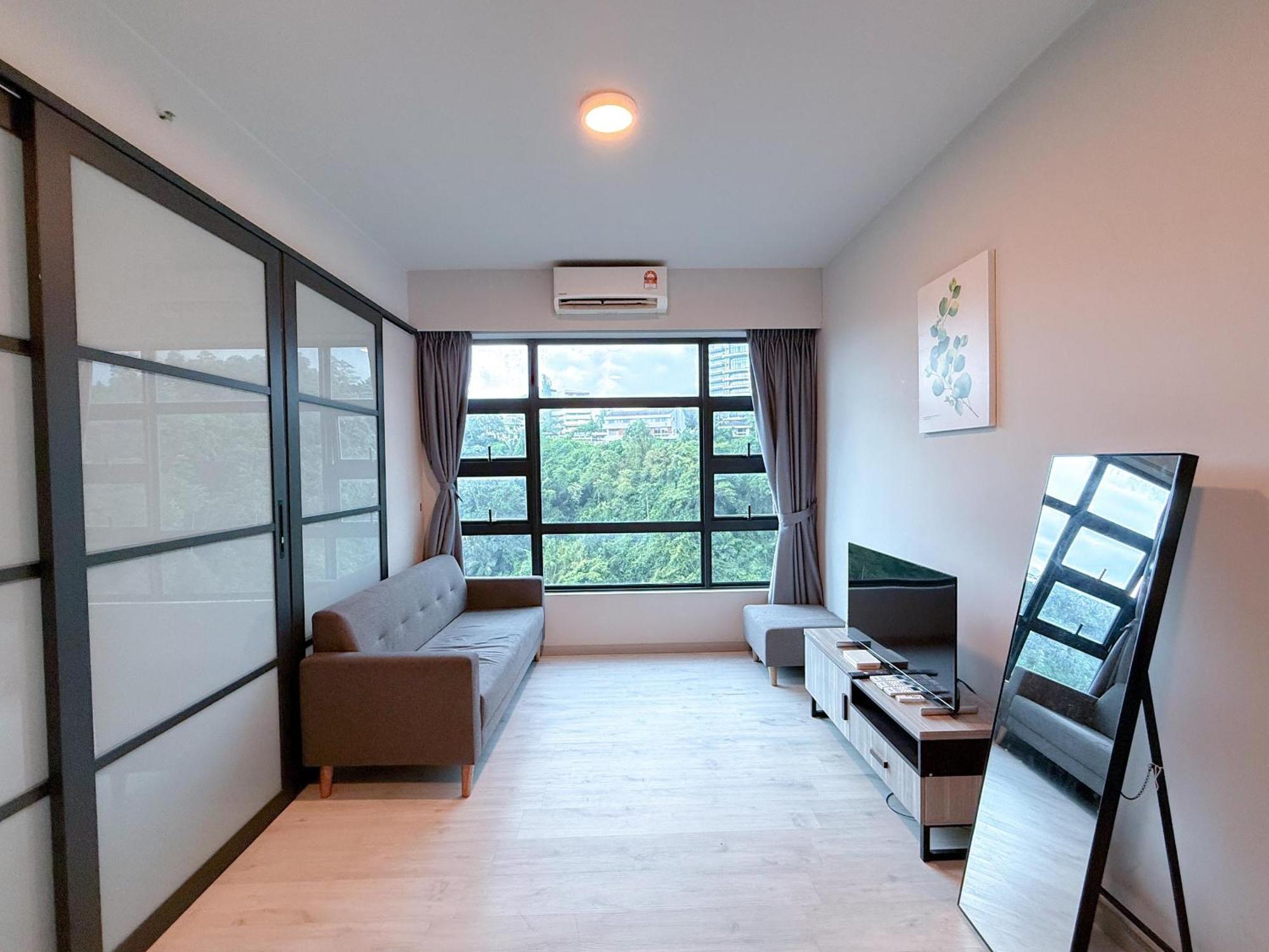 Vv Homestay Jesselton Quay Surla Sabah Mall Kk 亚庇贵赴行馆 Kota Kinabalu Esterno foto
