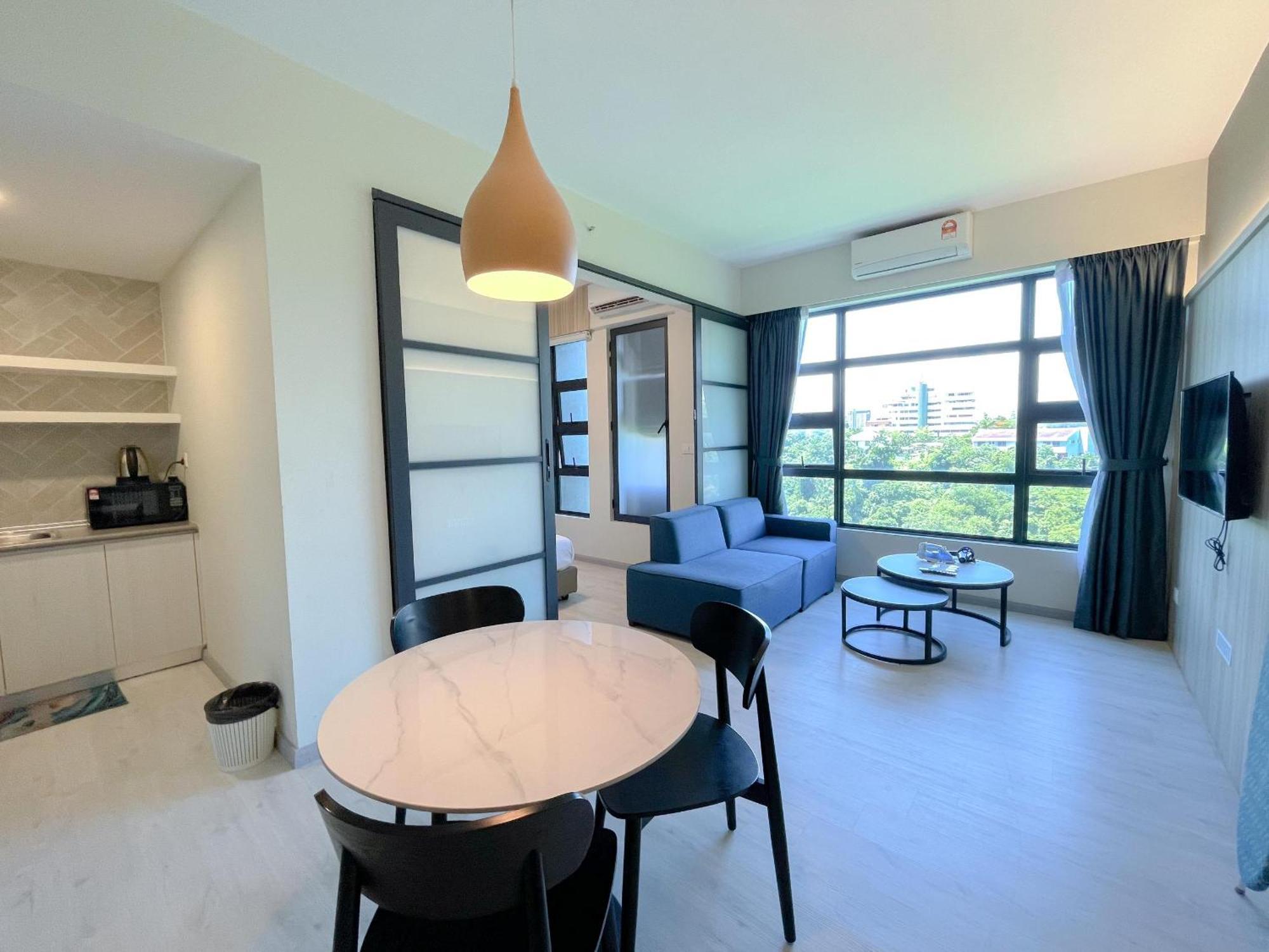 Vv Homestay Jesselton Quay Surla Sabah Mall Kk 亚庇贵赴行馆 Kota Kinabalu Esterno foto