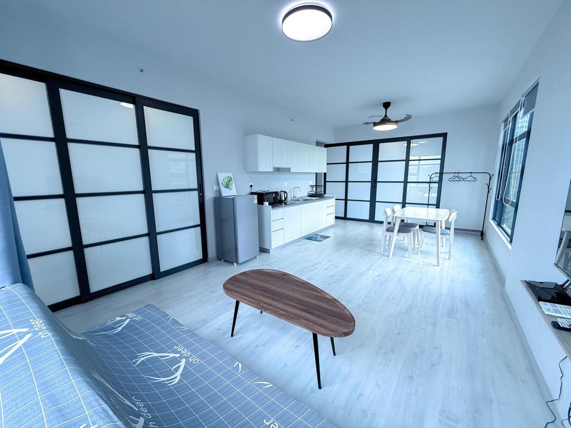 Vv Homestay Jesselton Quay Surla Sabah Mall Kk 亚庇贵赴行馆 Kota Kinabalu Esterno foto